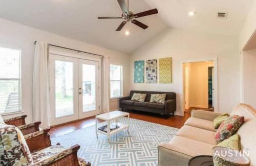 Garfield Casa | Retreat to the Outdoors with Colorado River Access