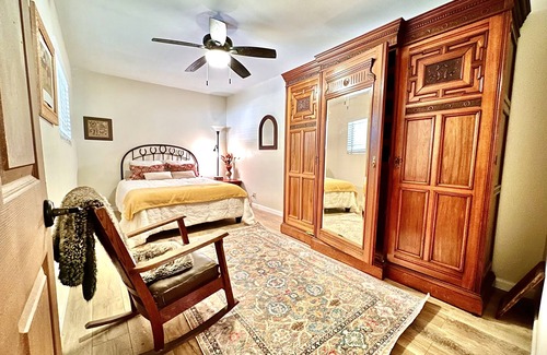 Ventura County Otro | Retreat to the Ranch minutes from Ventura!