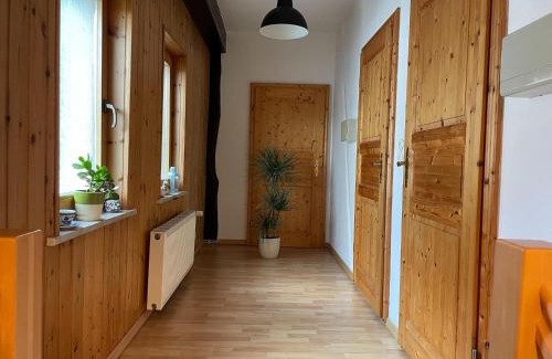 Hof Redentin Apartamento | Retreat with Garden & Family Amenities, cleaning included