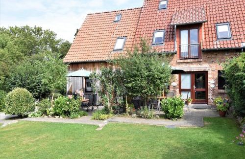 Thorstorf Casa | Retreat with Sauna & Garden, cleaning included