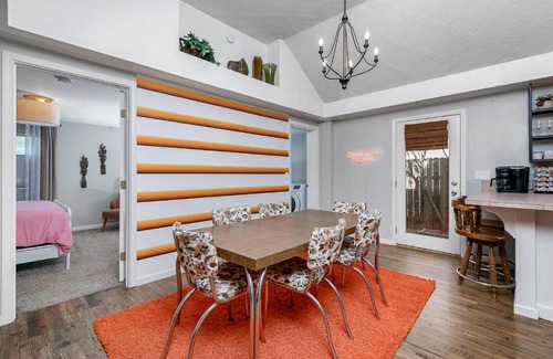 Meridian Casa | Retro 3 BR Home in Old Town Meridian w/ Game Room