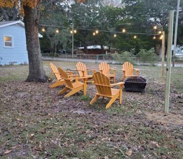 Fort Walton Beach - Destin Casa | Retro by the Bay Close to Beach Eglin PetFriendly