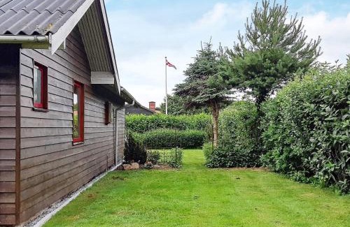 Bork Havn Casa | Retro Chic Haven in Bork Harbor-By Traum