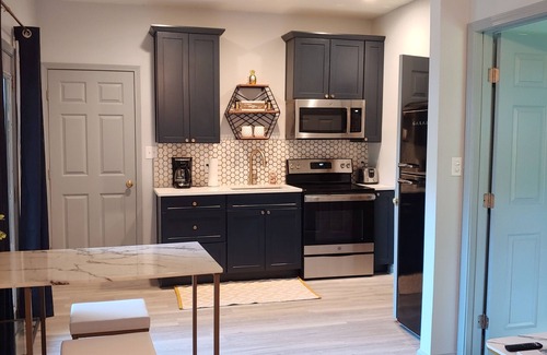 Belknap Apartamento | Retro Chic Private Highlands Getaway