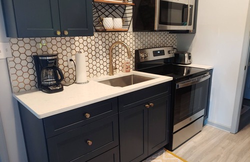 Belknap Apartamento | Retro Chic Private Highlands Getaway