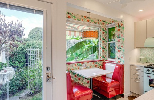 El Sobrante Apartamento | Retro El Sobrante Apartment Near San Francisco!