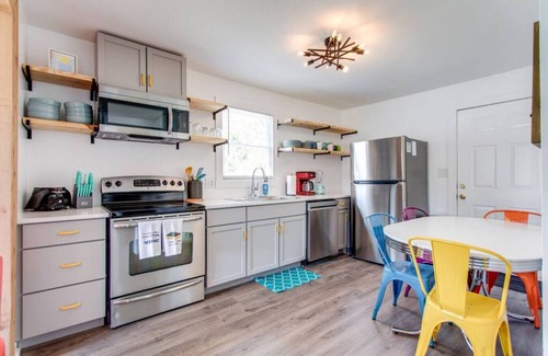 Murfreesboro Apartamento | 90s Vibe, Pac-Man Arcade, Clean, Fire pit, By MTSU