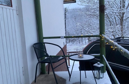 Lieto Apartamento | Retro Hideaway 40 min from Turku