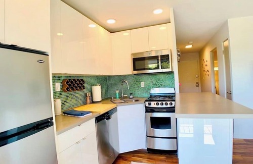 West Queen Anne Apartamento | Retro meets Modern-Walkable & Mins to Attractions