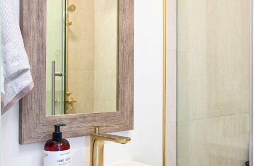 Rampart Village Apartamento | Retro Studio in Historic Downtown LA!