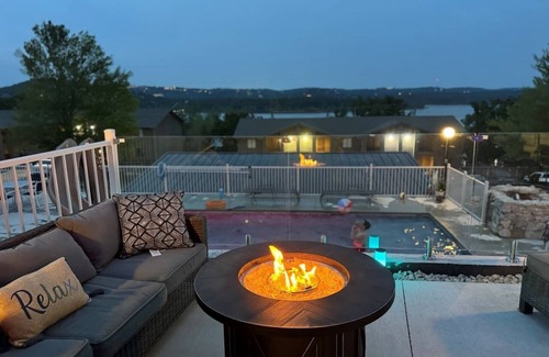 Indian Point Villa | REUNION HEADQUARTERS! 5-Villas, Private Pool, Hot Tub & Game Room! Sleeps 29!