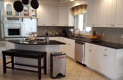 Virginia Beach Casa | Exclusivo - 5300 SQ FT PLUS Bañera de hidromasaje, sauna, ducha de vapor, piscina al aire libre con piscina de 50 '