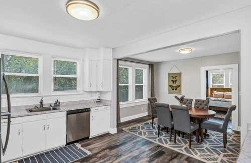 Forest Acres Casa | Revamped 3BR Oasis on Forest Dr