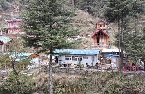 Banjar Casa | Reverberate Cafe & Cottages - Negi's Place