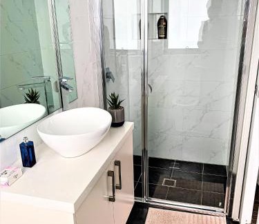 Revesby Apartamento | Revesby New Self Contained Granny Flat