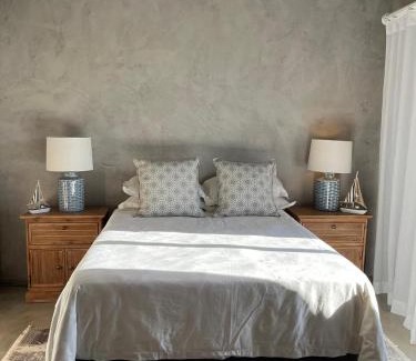 Wavecrest Cama Y Desayuno | Revival House Shalom
