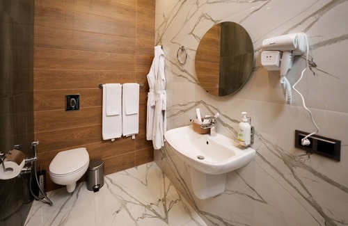 Kentron Hotel | Revive Boutique Hotel