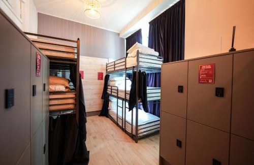 City Centre Glasgow Hotel | Revolver