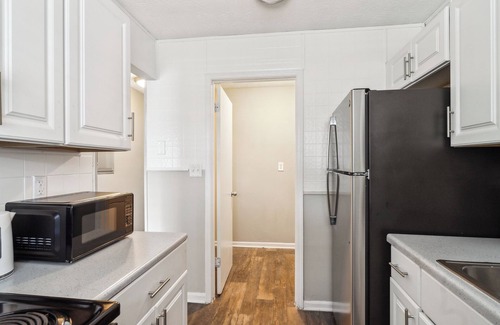 Ellenwood Apartamento | Rex Townhomes 2407R I Comfy 2 Bed 2 Bath
