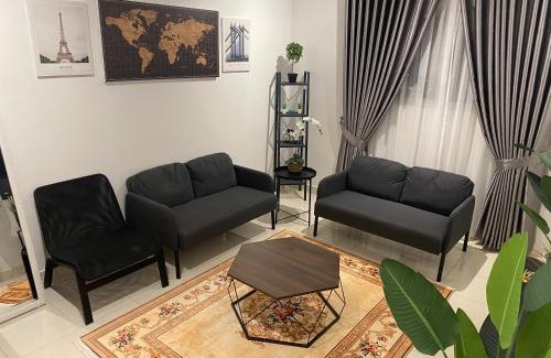 Kota Warisan Apartamento | Reylin Alanis Suite/Free Wifi & Netflix/Airport Shuttle Service
