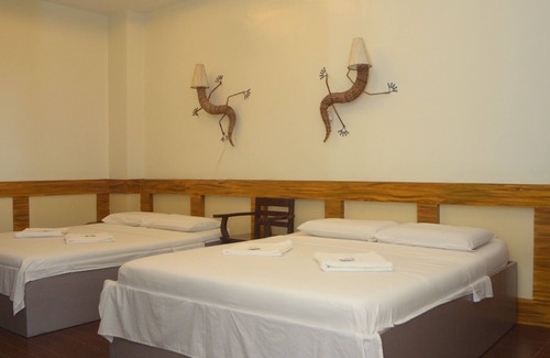 Cogon Hotel | Reyna's The Haven and Gardens