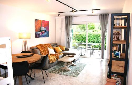 Cagnes-sur-Mer Apartamento | Rez de jardin en bord de mer