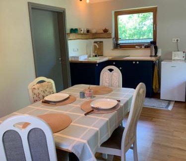 Zabala Casa | ReziPáva Blue