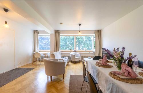 Aviapolis Apartamento | RH 90 m2 and free parking only 3 min with a car from the airport