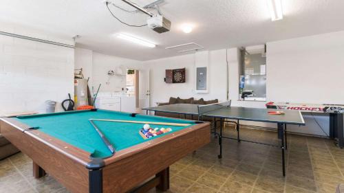 Windsor Palms Casa | Rhapsody Palms - Family 4-bed pool home that's close to Disney