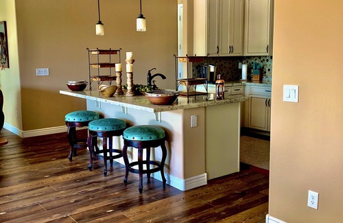 Desert View Village Condominio | Rhinestone Cowgirl Cave Creek Hide Away