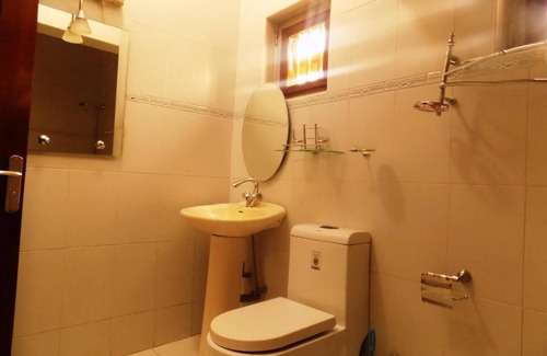 Mbarara Hotel | Rhino Motel