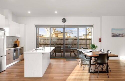 Rhyll Casa | Rhyll Delight in Rhyll