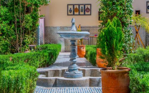 Bab Doukkala Casa | Riad 4 Jardins & Spa