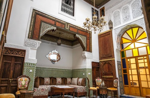 R'habet Zbib Casa | Riad Ancestral au Cœur de la Médina de Fès Avec Superbe Terrasse Panoramique