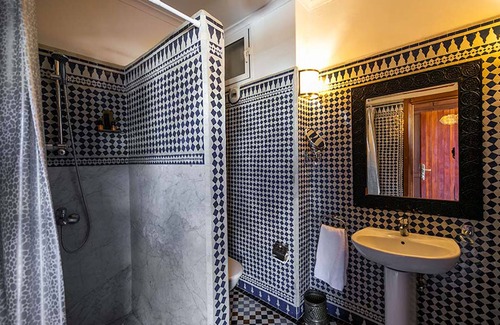 Layoun Cama Y Desayuno | Riad Authentic Palace & Spa - Mabrouka