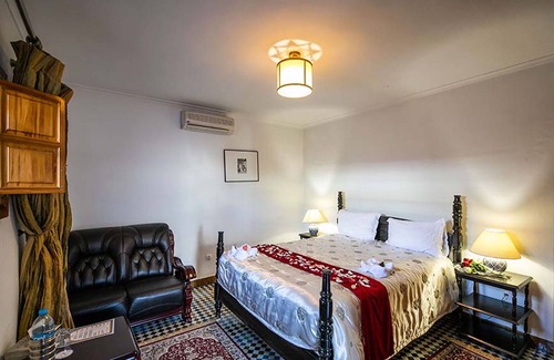 Layoun Cama Y Desayuno | Riad Authentic Palace & Spa - Mabrouka