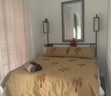 Medina of Tetouan Cama Y Desayuno | Riad Aziman