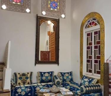 Dar Tazi Casa | RIAD DAR DIWAN