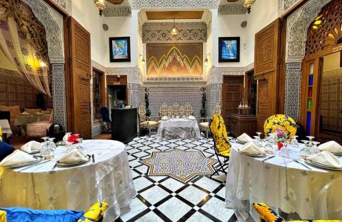 R'habet Zbib Casa | Riad Dar Guennoun - Luxury Suites in the Heart of Fes