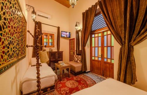 Dar Tazi Casa | Riad Diamant De Fes