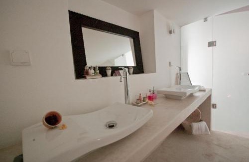 Medina of Rabat Casa | Riad El Maâti