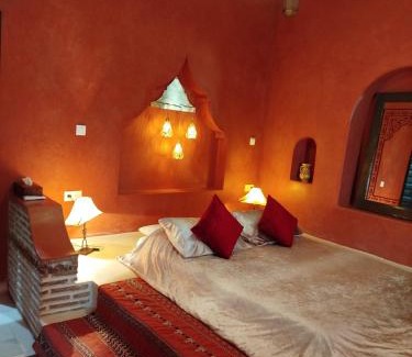Sidi Ben Slimane El Jazouli Casa | Riad Les Trois Mages