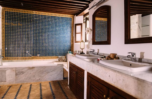Ain Azlitan Casa | Riad Maison Bleue And Spa