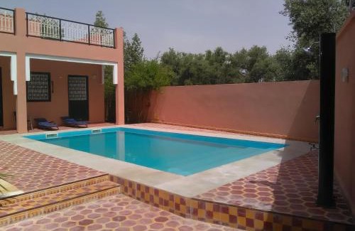 Azrou Melloul Casa | Riad Marrakech Ourika