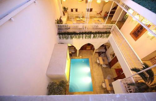 Sidi Abdallah Ghiat Cama Y Desayuno | Riad Oum h&N B&B
