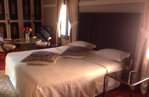 Douar Sidi Youssef Ben Ali Cama Y Desayuno | Riad Syba
