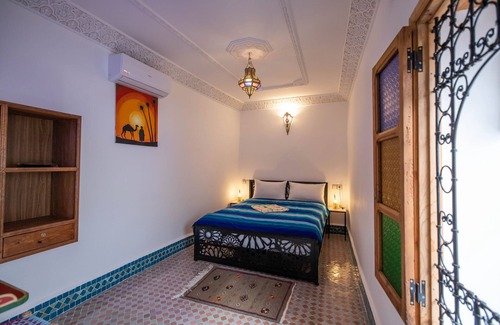 Ain Azlitan Casa | Riad Tafoukt Fes