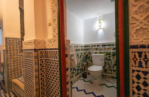 Ain Azlitan Casa | Riad Tafoukt Fes