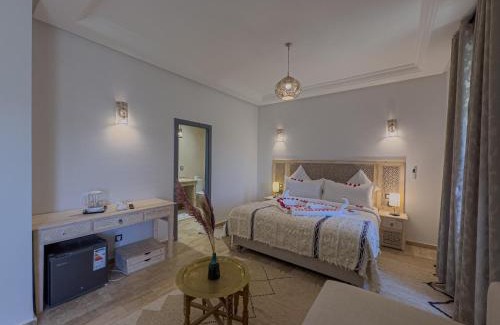 Menara Casa | Riad Tonaroz Gold