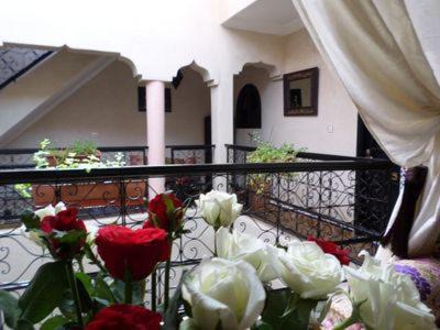 Zaouia Sidi Rhalem Casa | Riad Zinnha